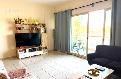 Apartment - 2 Bedrooms - 2 Bathrooms for rent in Al Dhafra 2 - Al Dhafra - Greens - Dubai