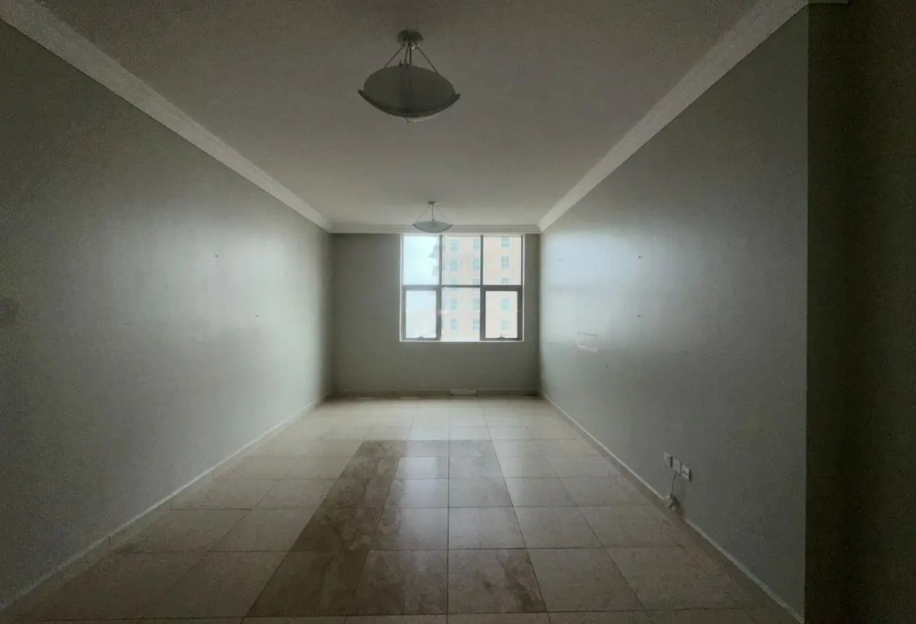 164133825 - Property Main Image