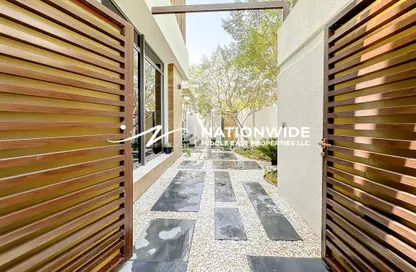 فيلا - 5 غرف نوم - 6 حمامات للايجار في الياس الغرببة - جزيرة ياس - أبوظبي