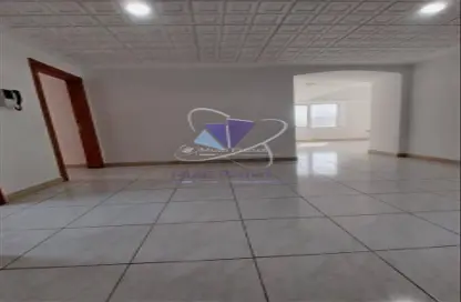 شقة - 3 غرف نوم - 3 حمامات للايجار في شارع حمدان - أبوظبي شقة - 3 غرف نوم - 3 حمامات للايجار في شارع حمدان - أبوظبي