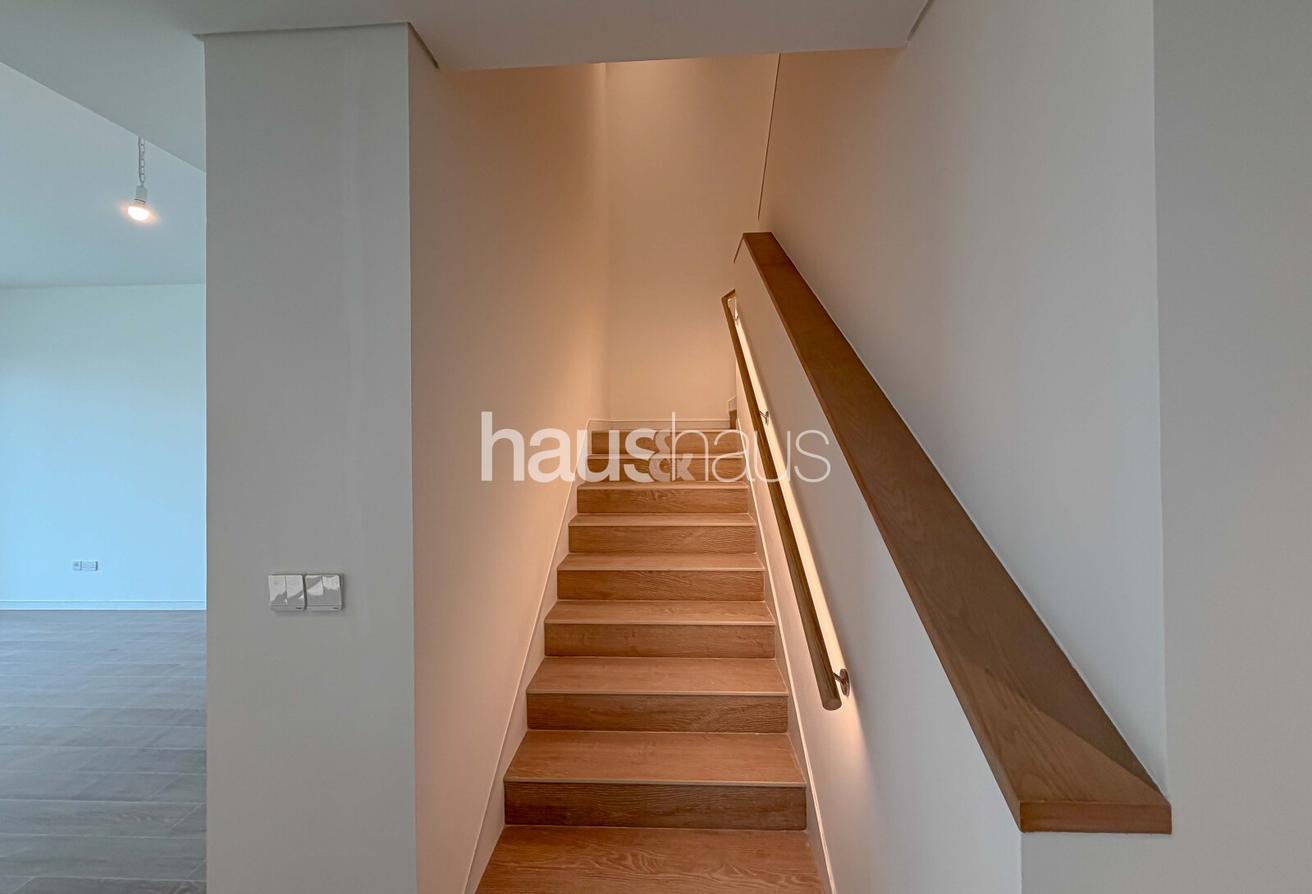 Landscaped | Single Row | Vastu photo 15