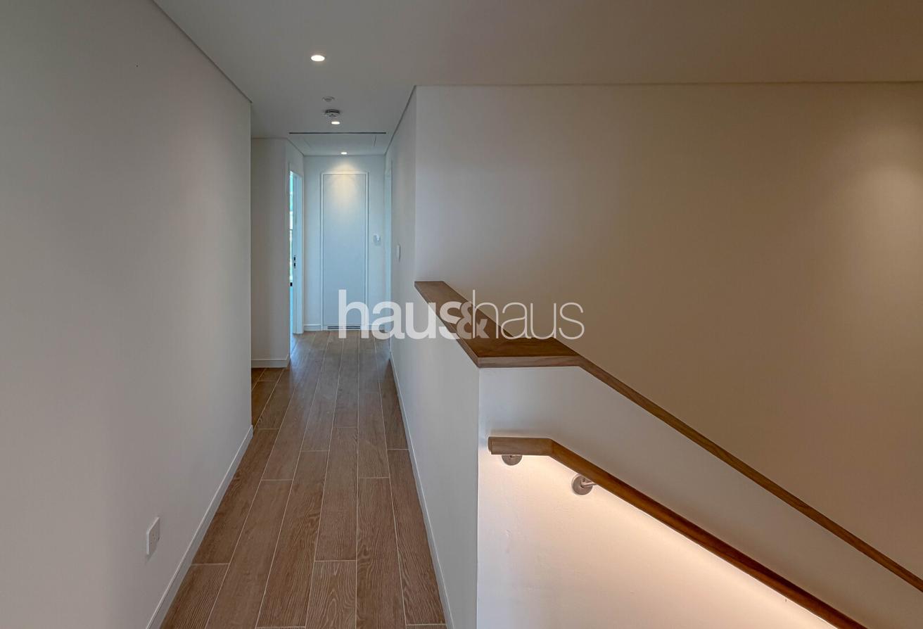 Landscaped | Single Row | Vastu photo 6