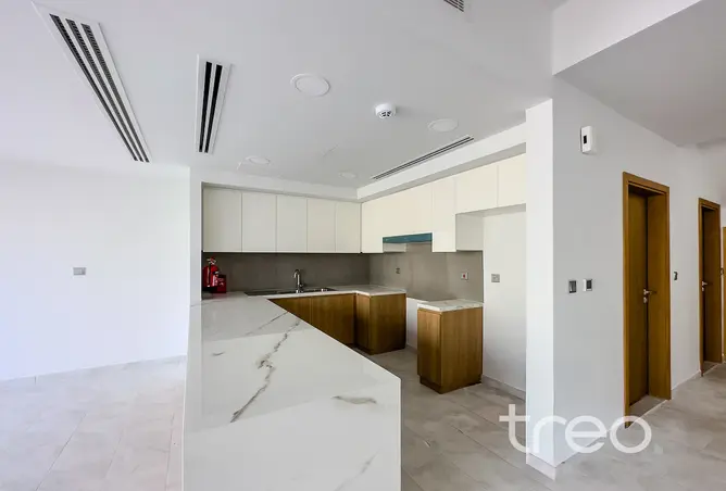 127911793 - Property Image 3