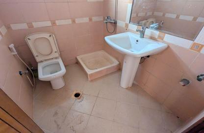 Apartment - Studio - 1 Bathroom for rent in Al Butina 9 Building - Al Butina - Sharjah