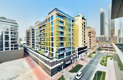 Apartment - 1 Bedroom - 2 Bathrooms for rent in Jumeirah Garden City - Al Satwa - Dubai