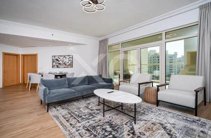 Apartment - 2 - 3 for rent in Al Sultana - Shoreline Apartments - Palm Jumeirah - Dubai