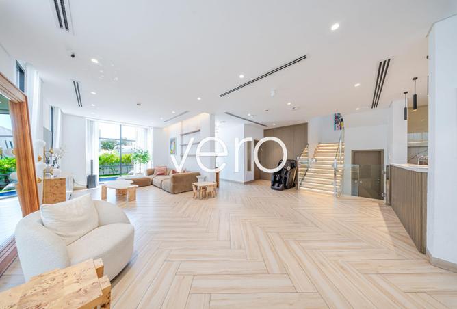 129280608 - Property Image 2