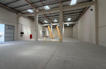 Warehouse - Studio - 3 Bathrooms for rent in Al Layan 1 - Dubai Industrial City - Dubai