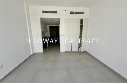 Apartment - Studio - 1 for rent in The Solo - Aljada - Sharjah