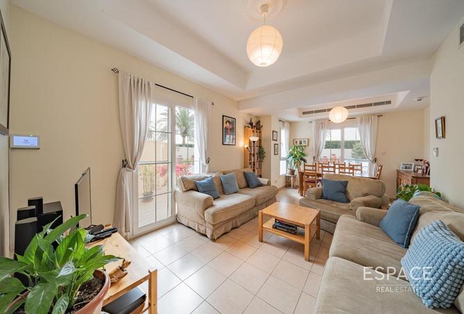 73128761 - Property Image 2