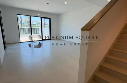 Townhouse - 4 - 5 for rent in Jebel Ali Village Townhouses - Jebel Ali Village - Jebel Ali - Dubai