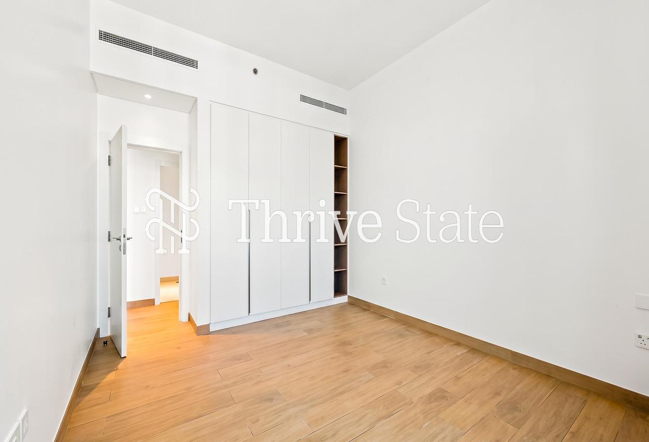 Brand New | Sea View | Multiple Cheques photo 12