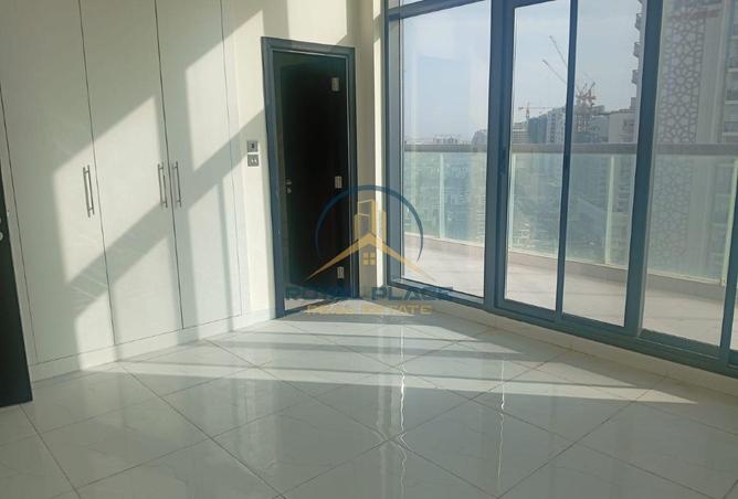 106853338 - Property Image 3