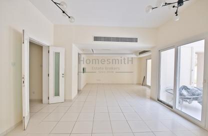 Townhouse - 3 - 4 for rent in Springs 10 - The Springs - Dubai