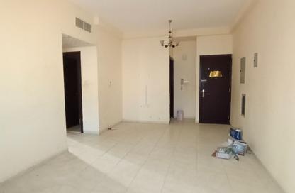 Apartment - 2 - 2 for rent in Al Qulaya'ah - Al Sharq - Sharjah