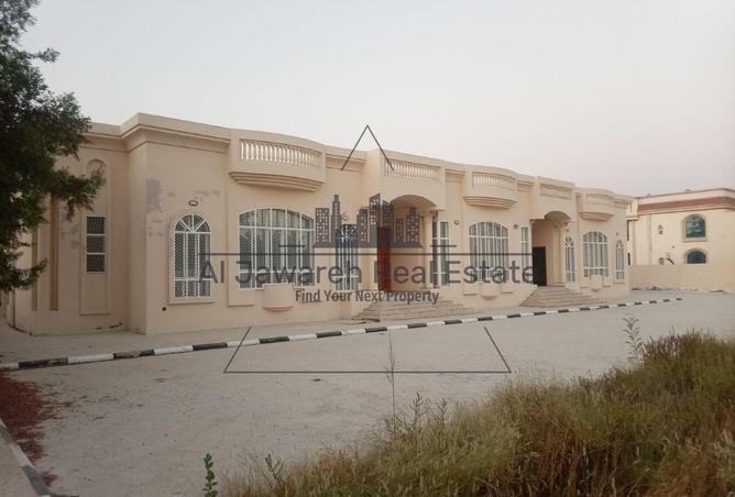 115042601 - Property Image 2