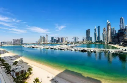 Apartment - 3 Bedrooms - 4 Bathrooms for sale in Sunrise Bay Tower 2 - Sunrise Bay - Emaar Beachfront - Dubai Harbour - Dubai