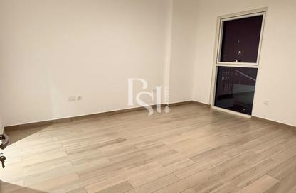 Apartment - 3 - 4 for sale in Waters Edge - Yas Island - Abu Dhabi Apartment - 3 - 4 for sale in Waters Edge - Yas Island - Abu Dhabi