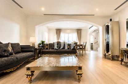 Villa - 4 - 4 for rent in Meadows 6 - Meadows - Dubai