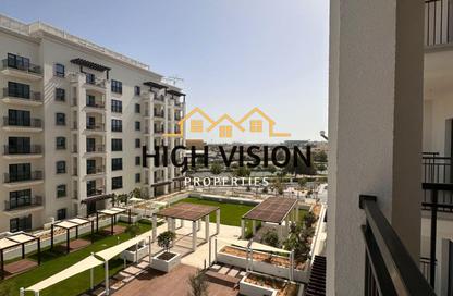 Apartment - 2 - 3 for rent in Views F - Yas Golf Collection - Yas Island - Abu Dhabi