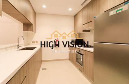 Apartment - 2 - 3 for rent in Views F - Yas Golf Collection - Yas Island - Abu Dhabi