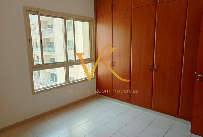 98249157 - Property Image 3