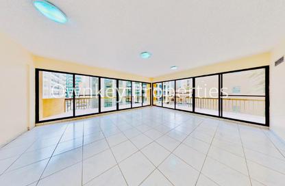 Apartment - 3 Bedrooms - 2 Bathrooms for rent in Golden Sands 1 - Al Mankhool - Bur Dubai - Dubai