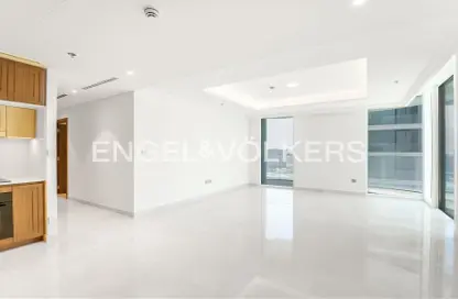 Apartment - 2 Bedrooms - 2 Bathrooms for rent in Palace Beach Residence Tower 2 - Palace Beach Residence - Emaar Beachfront - Dubai Harbour - Dubai
