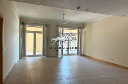 Apartment - 2 - 3 for rent in Al Das - Shoreline Apartments - Palm Jumeirah - Dubai