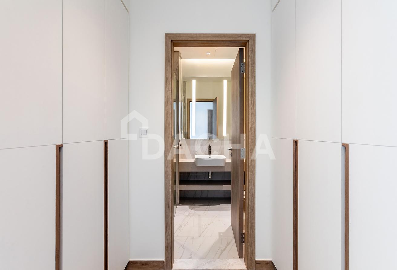 Maids Room | Spacious | Vacant photo 13