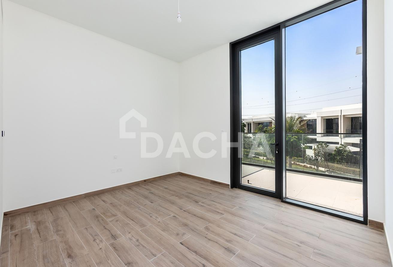 Maids Room | Spacious | Vacant photo 10