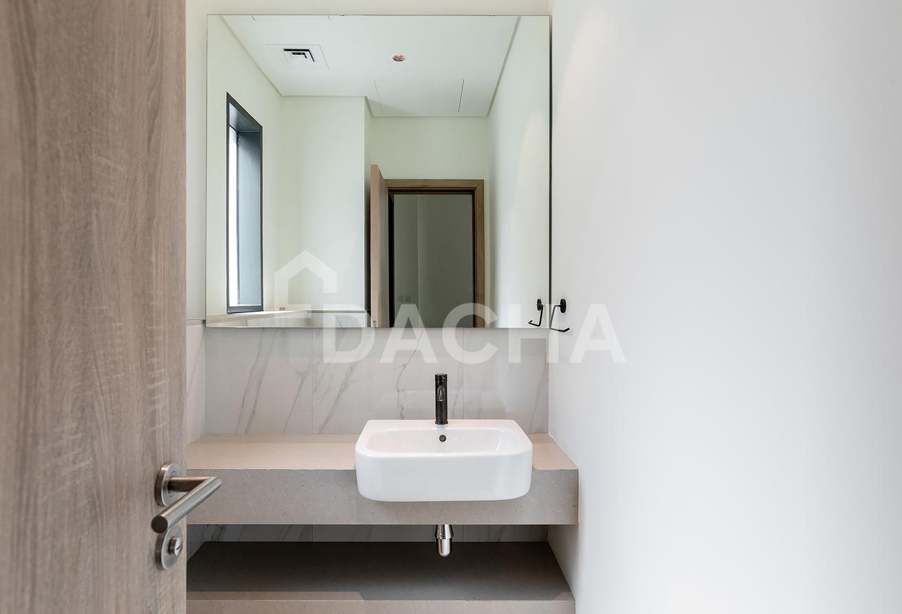 Maids Room | Spacious | Vacant photo 7