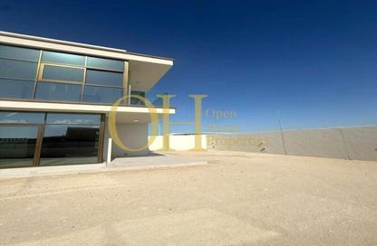 Townhouse - 4 Bedrooms - 5 Bathrooms for rent in Al Jubail Island - Abu Dhabi