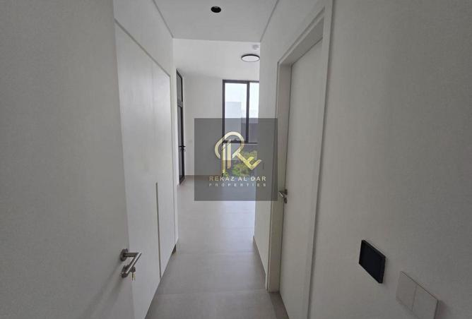 105974026 - Property Image 2