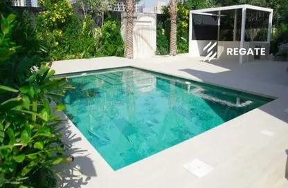 Villa - 5 Bedrooms - 7 Bathrooms for rent in Meadows 1 - Meadows - Dubai