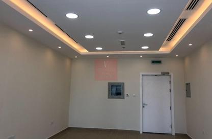 Office Space - Studio for rent in Tamani Art Tower - Business Bay - Dubai