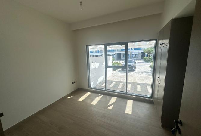 122477803 - Property Image 3