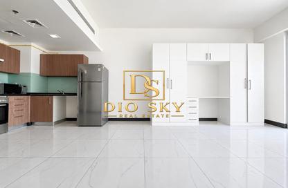 Apartment - Studio - 1 for rent in Crystal Residence - District 11 - Jumeirah Village Circle - Dubai