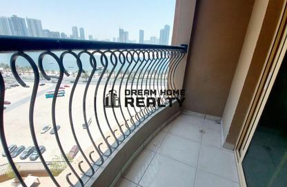 Apartment - 2 - 2 for rent in Sharjah 555 Tower - Al Khan Corniche - Al Khan - Sharjah