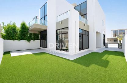 Townhouse - 4 - 5 for rent in Elie Saab Vie at the Fields - The Fields - District 11 - Mohammed Bin Rashid City - Dubai Townhouse - 4 - 5 for rent in Elie Saab Vie at the Fields - The Fields - District 11 - Mohammed Bin Rashid City - Dubai