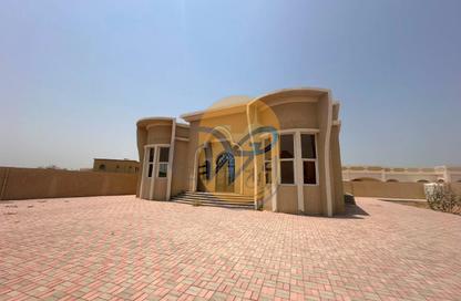 Villa - 3 Bedrooms - 5 Bathrooms for rent in Seih Al Ghubb - Ras Al Khaimah Villa - 3 Bedrooms - 5 Bathrooms for rent in Seih Al Ghubb - Ras Al Khaimah