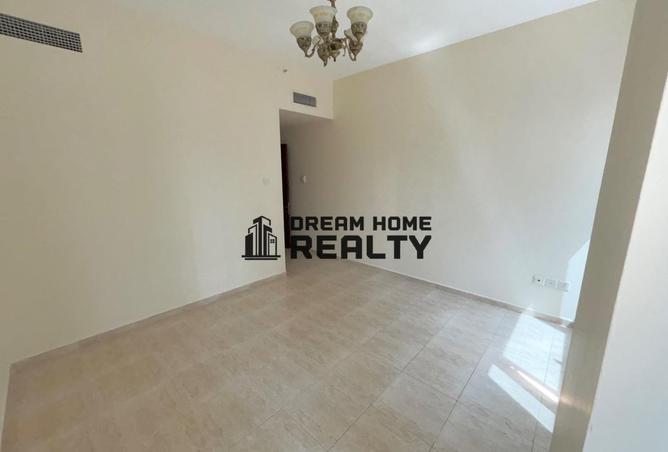 68298285 - Property Image 3