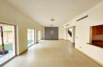 Villa - 5 - 6 for rent in Nad Al Sheba Villas - Nad Al Sheba 3 - Nad Al Sheba - Dubai
