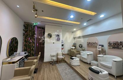 Shop - Studio for rent in One Lake Plaza - JLT Cluster T - Jumeirah Lake Towers - Dubai