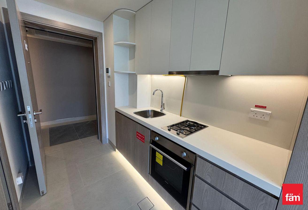 Brand New | Premium Finish | Worldclass Amenities photo 4