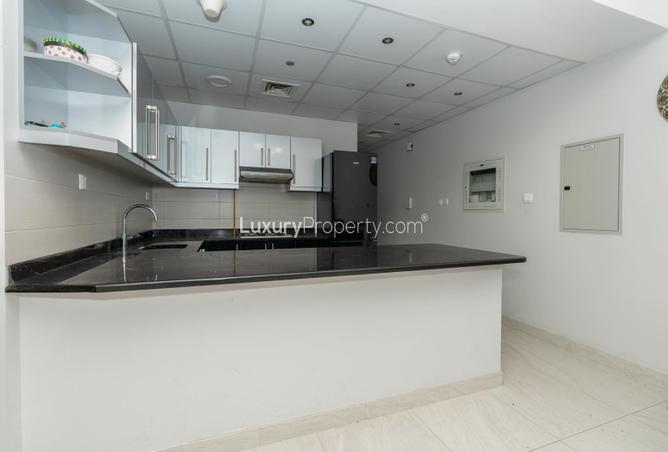 70702594 - Property Image 3