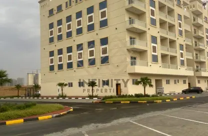 Apartment - 2 Bedrooms - 3 Bathrooms for sale in Al Amira Village - Al Yasmeen - Ajman