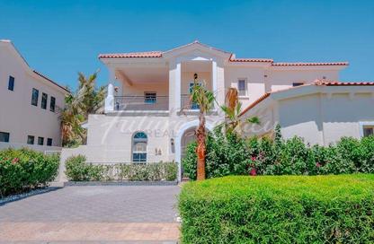 Villa - 4 Bedrooms - 5 Bathrooms for sale in The Sundials - Jumeirah Golf Estates - Dubai