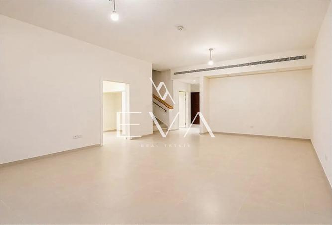 TRUE CORNER | ADJOINING PARK | VIEWINGS AVAILABLE photo 2