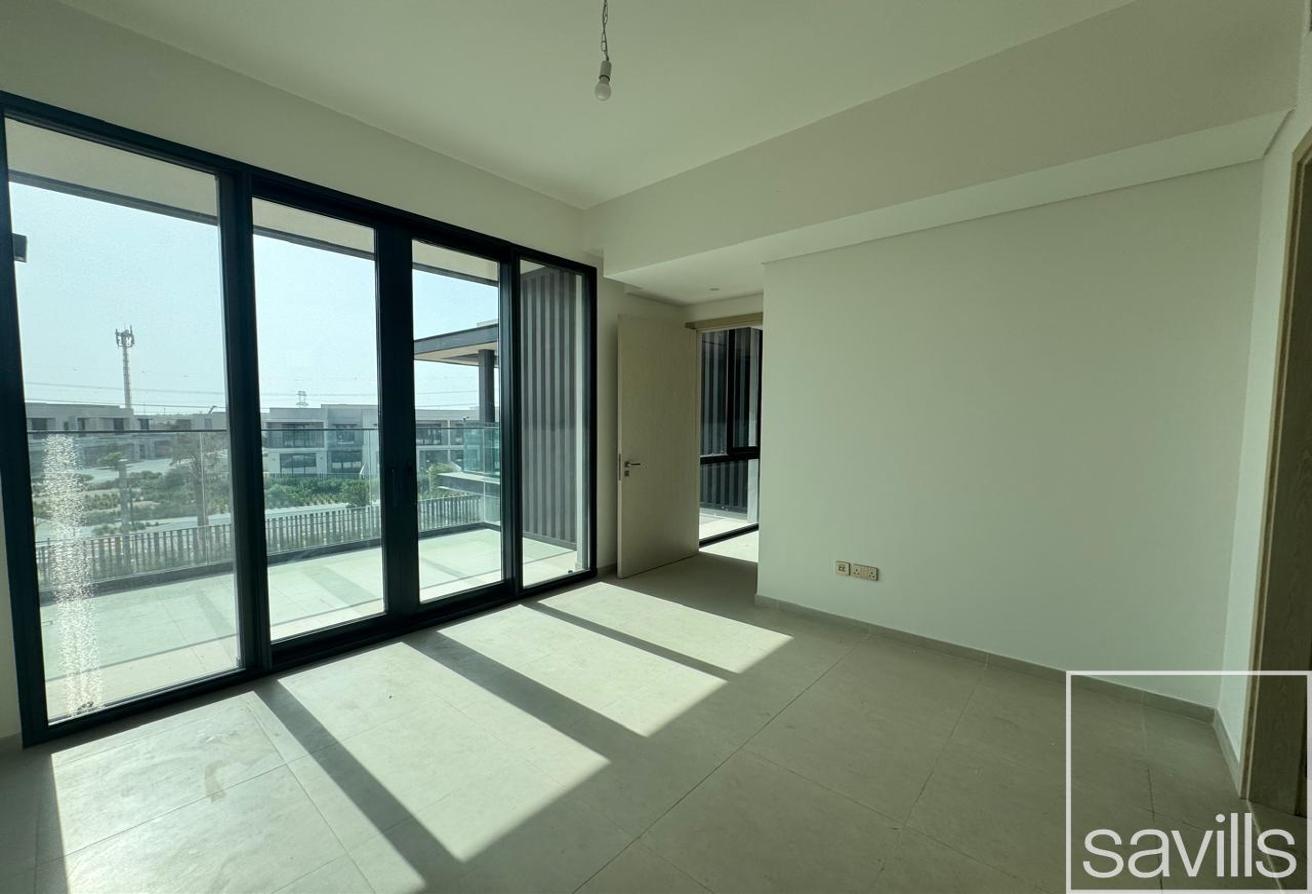 Stunning | Exclusive Community | Spacious Layout photo 4